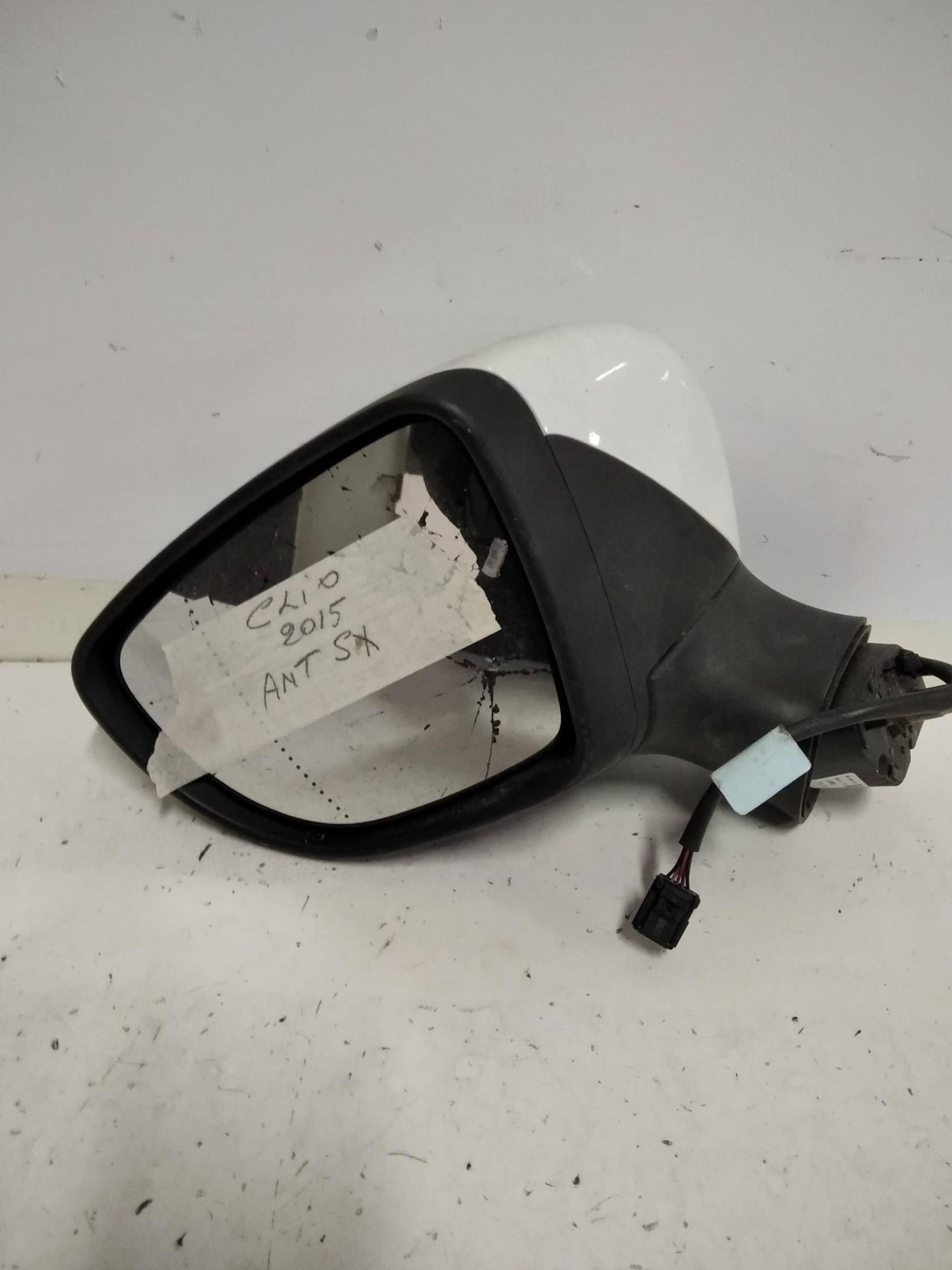 Retrovisore est. regolaz. elettr. sx.